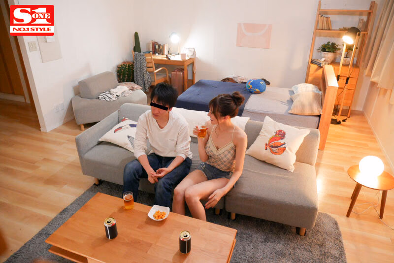 美人でスタイル抜群、更に天性の優しさを持つパーフェクトお姉さんが世界一世話焼きな彼女目線で筆おろししてくれるガチ童貞×S1美女優30日同棲ドキュメント 楓ふうあ プレビュー画像 2