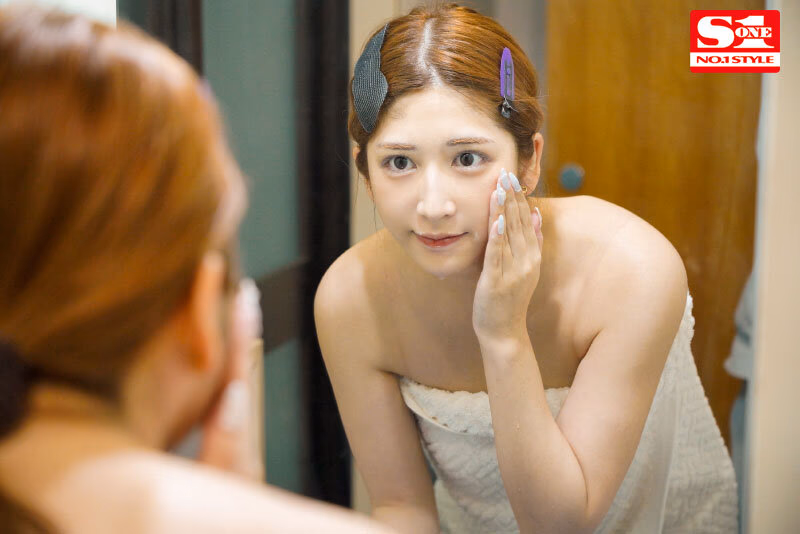 誰もが振り返る美人上司が酔っ払ったら、後輩のボクのチ●ポ欲しがる寂しがりビッチという神展開 七ツ森りり プレビュー画像 6