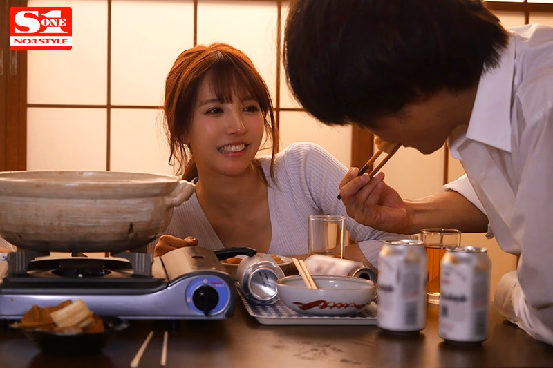 豊満な巨乳の上司の妻ゆあさんと布団の中でこっそり密着スローセックスに没頭したボク。 三上悠亜 プレビュー画像 10