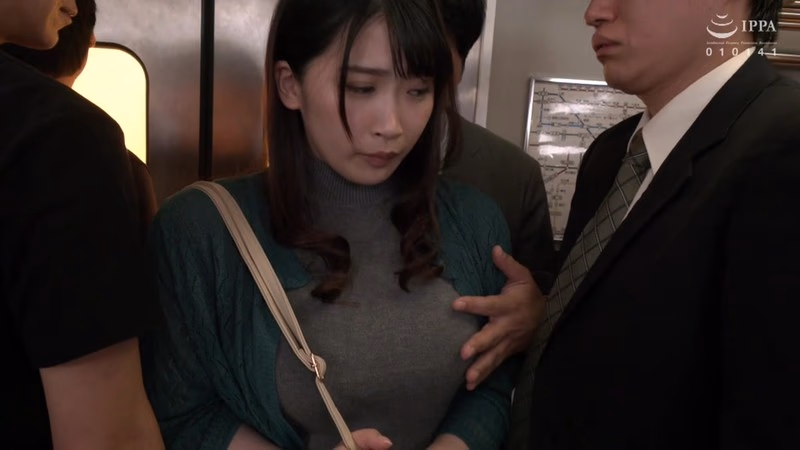 淫肉痴●電車 痴●集団に捧げられた人妻の肉体 美園和花 プレビュー画像 15